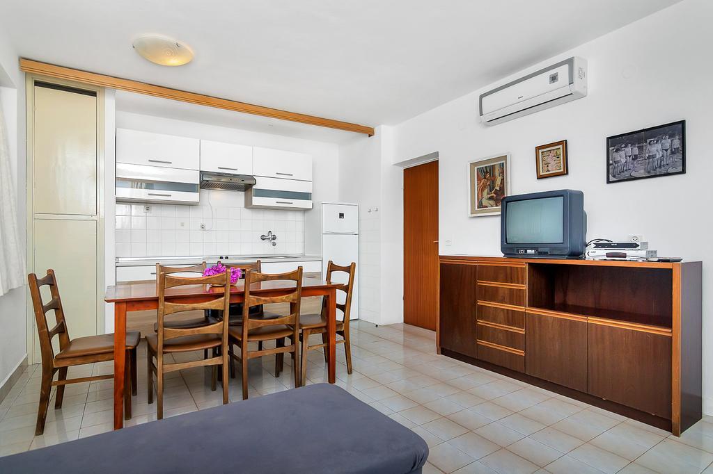 Apartmani Cico Gdinj Luaran gambar